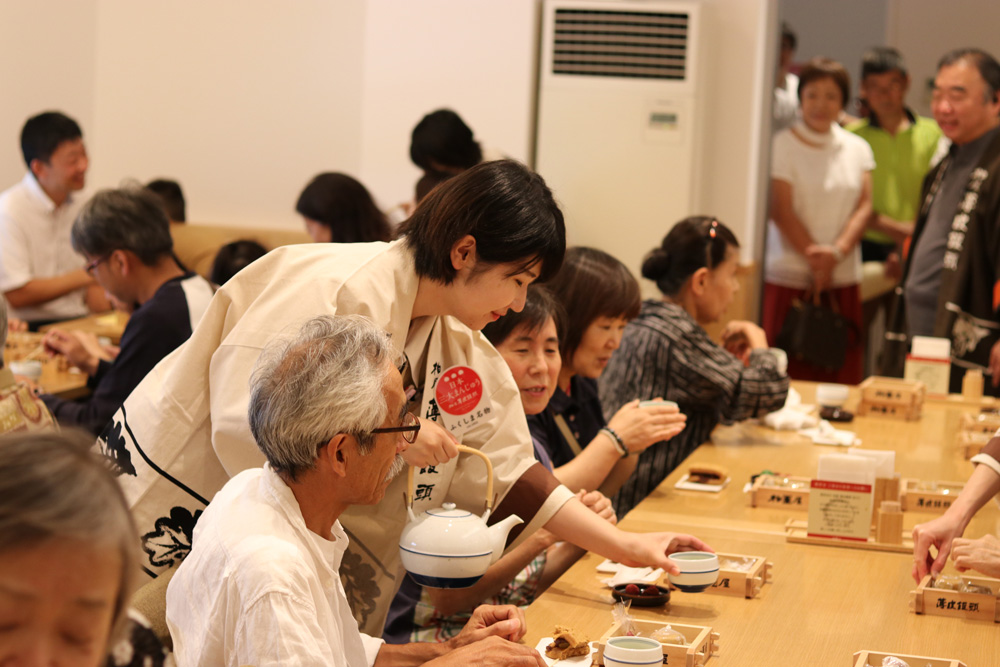 薄皮茶屋の朝茶会