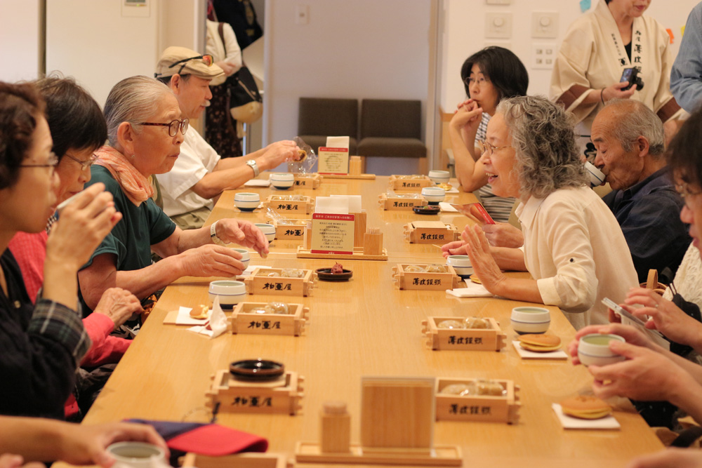 薄皮茶屋の朝茶会