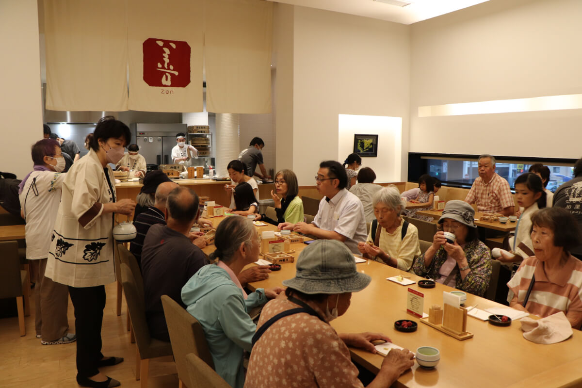 薄皮茶屋の朝茶会