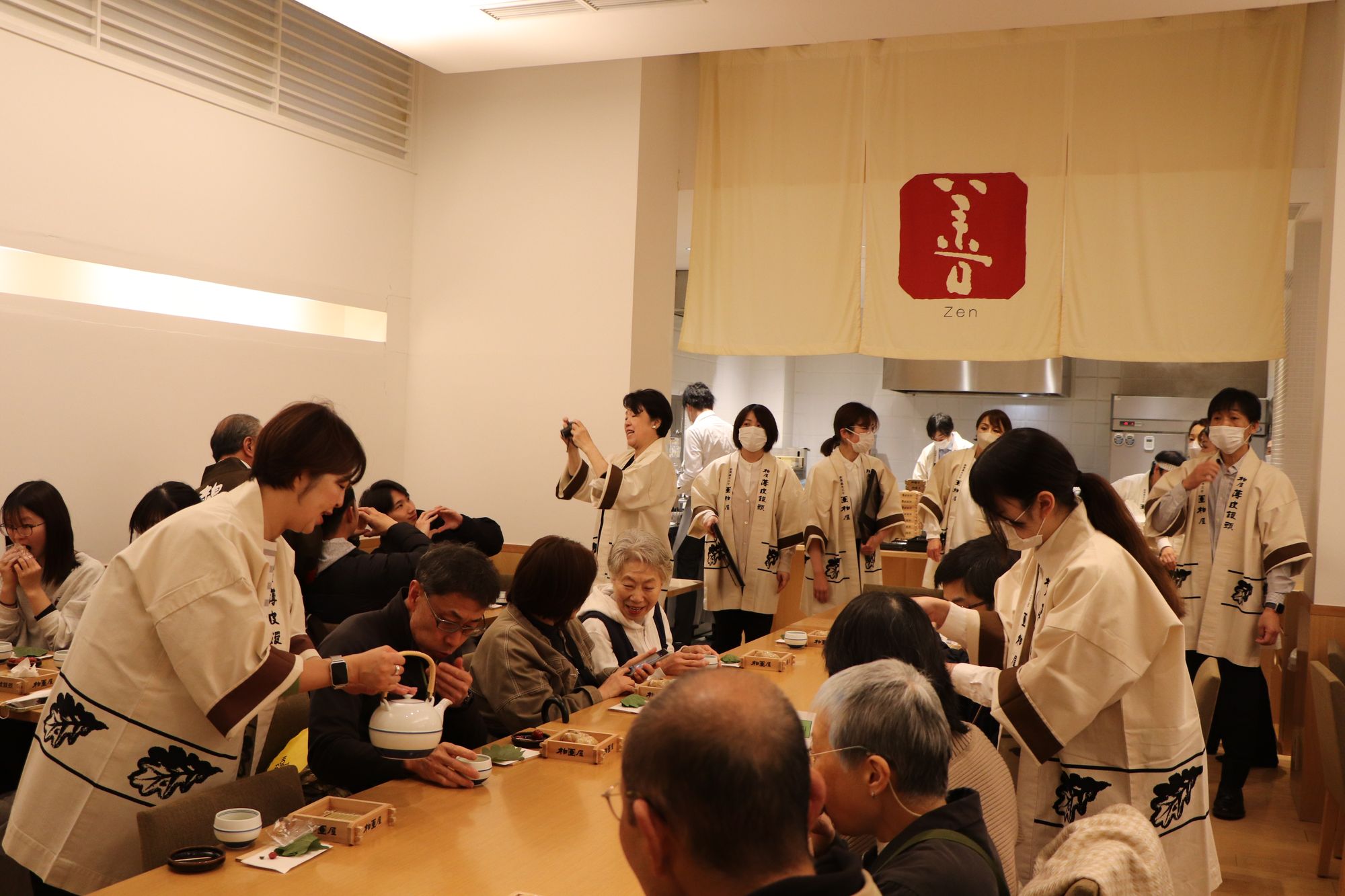 薄皮茶屋の朝茶会