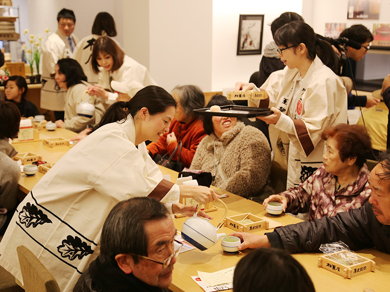 薄皮茶屋の朝茶会